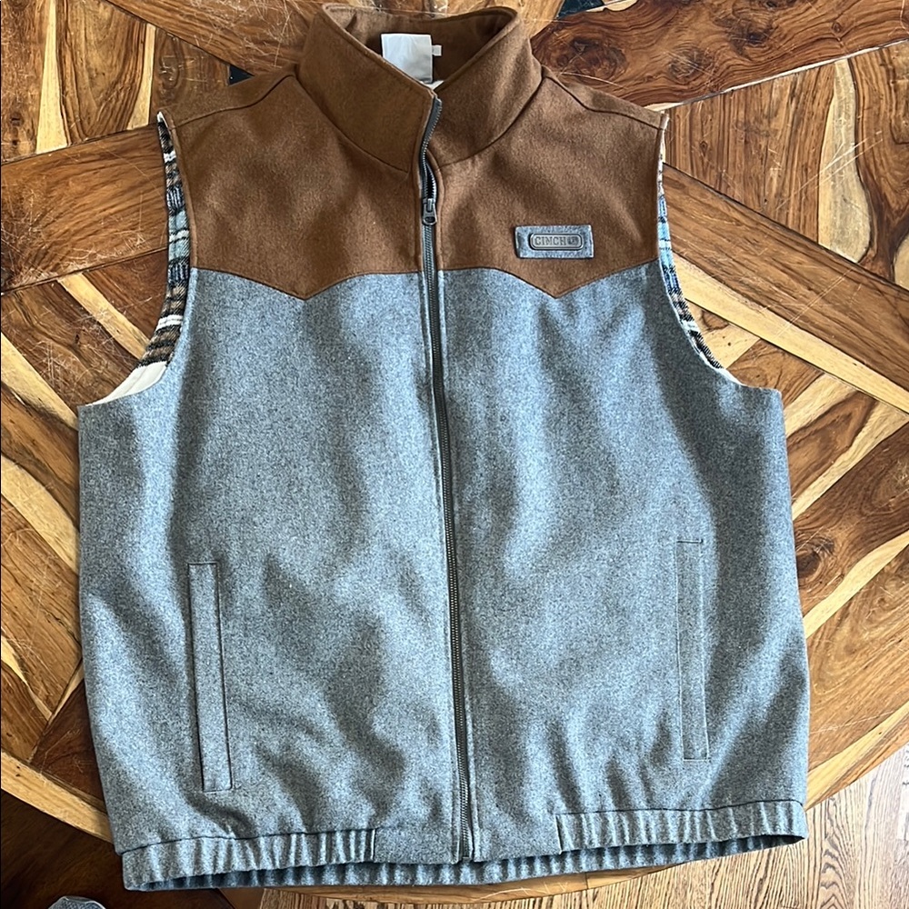 Men’s Cinch XL Lightweight Wool Color-block Vest